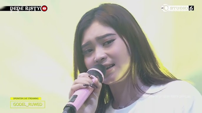 Katta eshakli qizlar it uslubidagi fotosuratlar