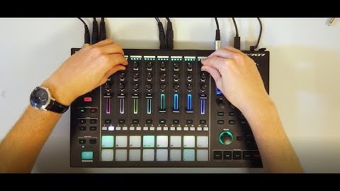 Melodic House- Roland MC-707  live jam - New Dawn session