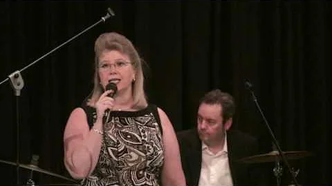 Cheryl Ellis performs I'm Sorry at The Valley Jamb...
