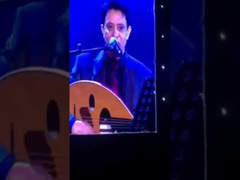 الموسيقار احمد فتحي يغني اغنية علموه كيف يجفو - مهرجان الغناء بالفصحى -الرياض