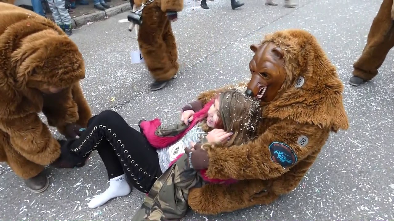 Rammert Bären klauen Schuhe und Schnürsenkel in Pfullingen YouTube