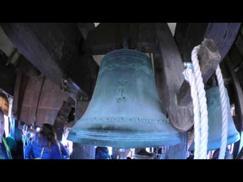 Campanili della Cattedrale di San Pietro Bologna - 4K