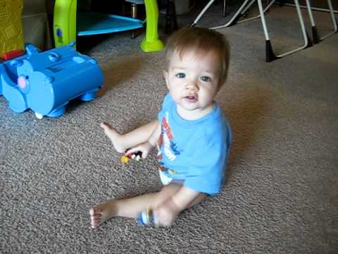 baby walking at 12 months
