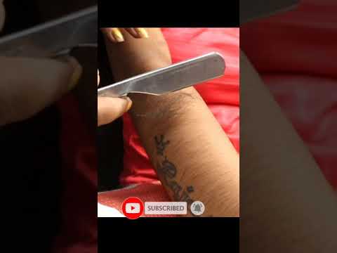 Female Shave Hand Hair Shorts