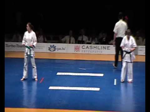 SZEPESI CSENGE vs Olga Sorokina - All Kyokushin karate WT 2009 Budapest