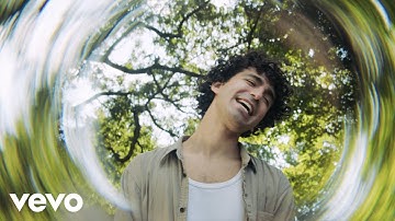 country girl - field day (Official Music Video)