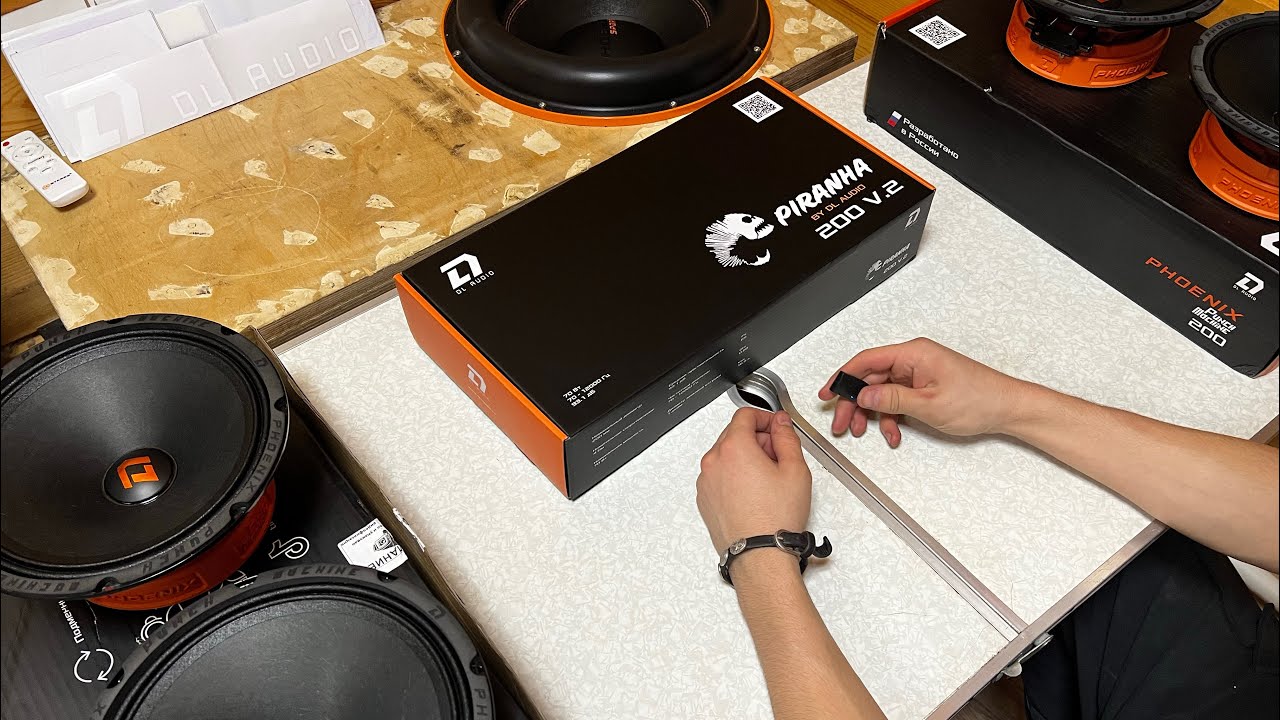 Бюджетное решение замены штатной акустики в автомобиле. DL audio piranha 200 v2