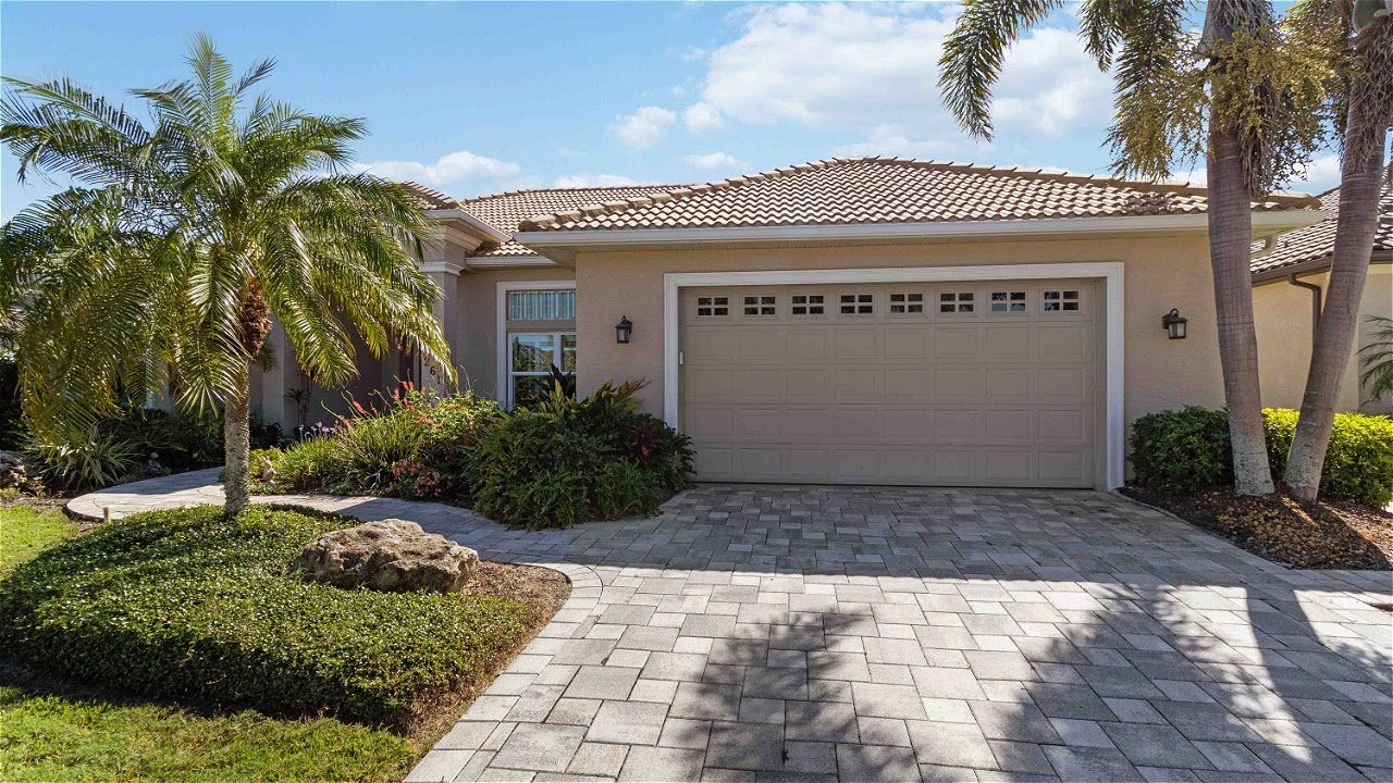 261 Venice Palms Boulevard, Venice, FL 34292