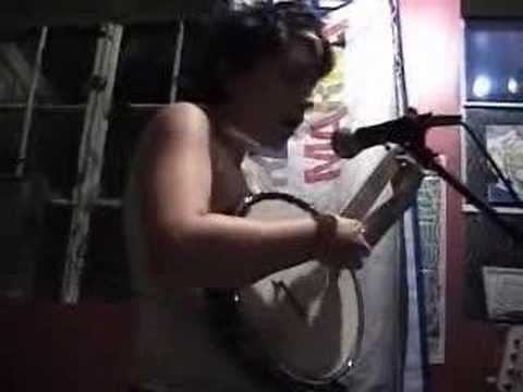 Des Ark live @ Heck Yeah Coffee in Charlotte, NC(p...