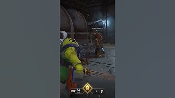 dude is floating 😭 #warhammer40k #spacemarine2 #glitch #bug