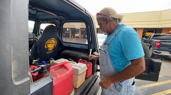 Hawaii County residents make preparations for Tropical Storm Calvin