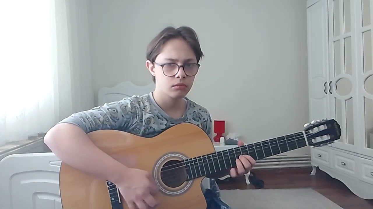 Bora Yılmaz.       Scary   karakoe