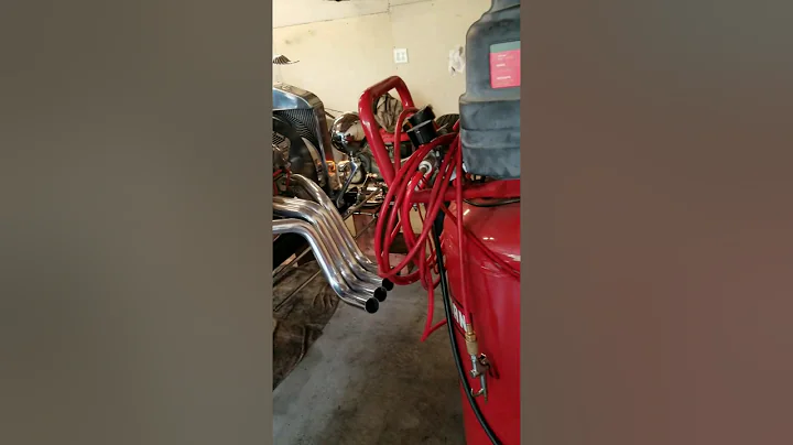 1923 T-Bucket open Zoomie headers without Baffles.