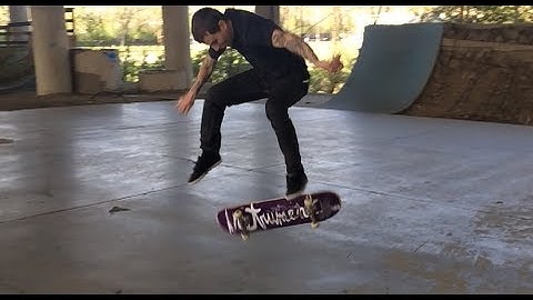 WTF!? Ollie Impossible Late Flip?!