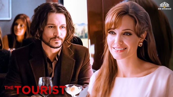 Johnny Depp & Angelina Jolie Romantic Dinner Scene | 🍷 The Tourist |  Hollywood Movie Scene