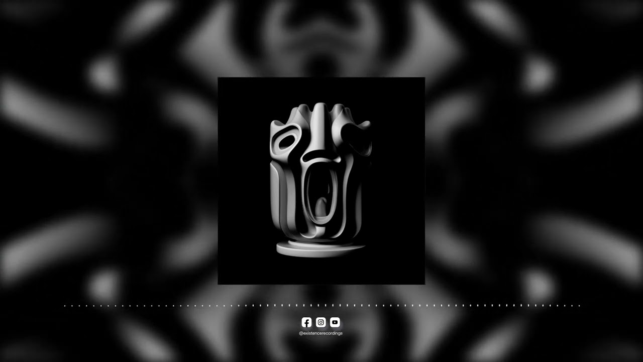 Guarda Valantino - Hillside su YouTube Guarda Valantino - Hillside su YouTube