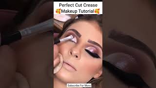 😍Perfect Cut Crease Makeup Tutorial For Beginners #shorts