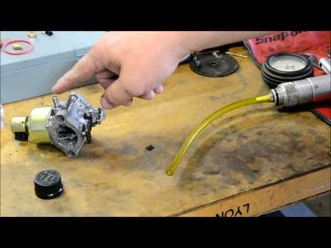 Video: Varför skjuter gas ut ur min förgasare?