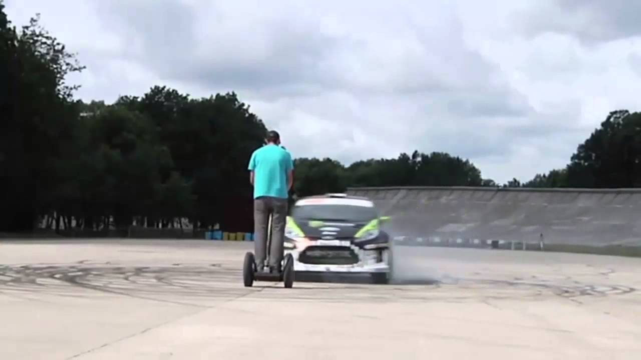 Ken Block (Ford Fiesta '11, 650 hp) Gymkhana III