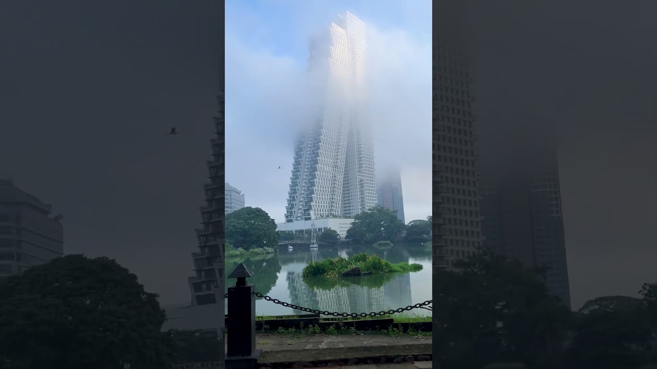 Cloud-Kissed Skyscraper | Nature Meets Architecture 🌥🏙️ 