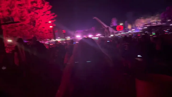 Walking through VIP LL22 as Rezz is playing