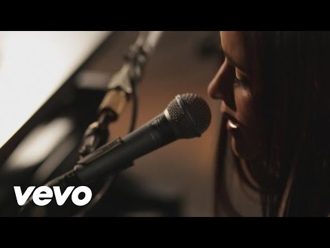 Julieta Venegas - Un Poco De Paz