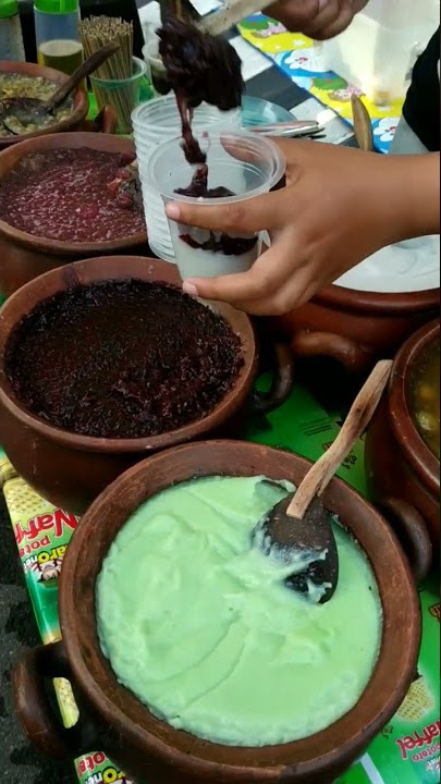 Bubur kacang ijo, ketan hitam,mutiara, sumsum #kulinerindonesia #shorts #carfreeday #magetanbanget