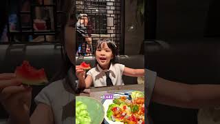 POV: Bạn dẫn con đi ăn tối 2 triệu 7 ở tầng 28 Sedona Suites