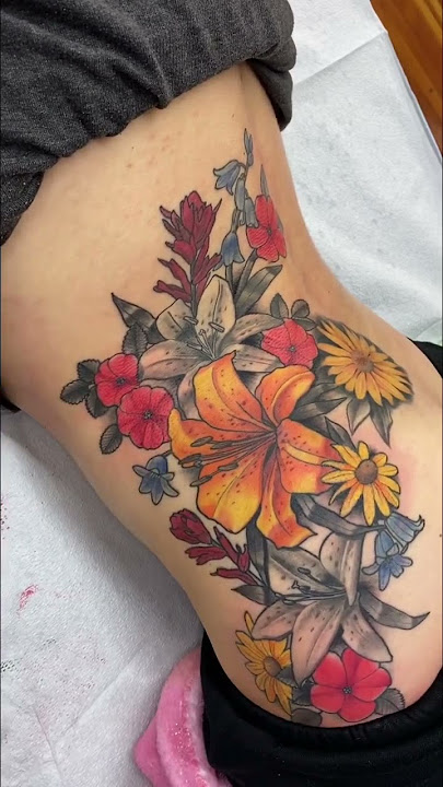 FLOWER TATTOO | finished floral hip to back tattoo