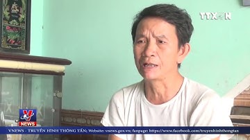 Người dân bức xúc đốt tàu khai thác cát sỏi dưới lòng sông