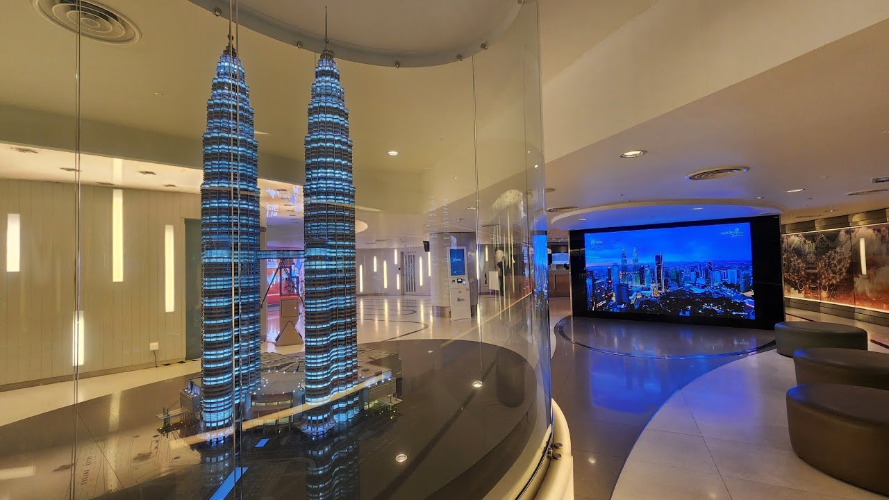 SkyXperience Ticket Counters Mini Exhibition Waiting Area Menara Kembar Petronas Twin Towers KL