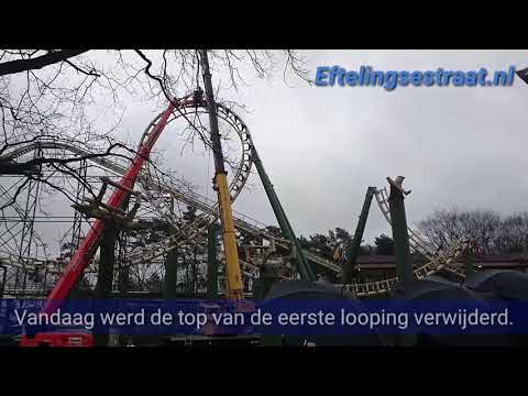 Vandaag is het bovenste deel van de eerste looping verwijderd bij de Python in de Efteling.