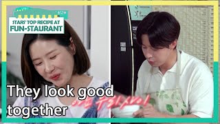 They look good together (Stars' Top Recipe at Fun-Staurant) | KBS WORLD TV 210803