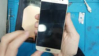 Samsung J7 Pro orjinal ve yan sanayi ekran farkı Resimi