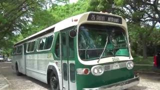 DETROIT DDOT PRESERVED GM NEW LOOK FISHBOWL BUS 2621