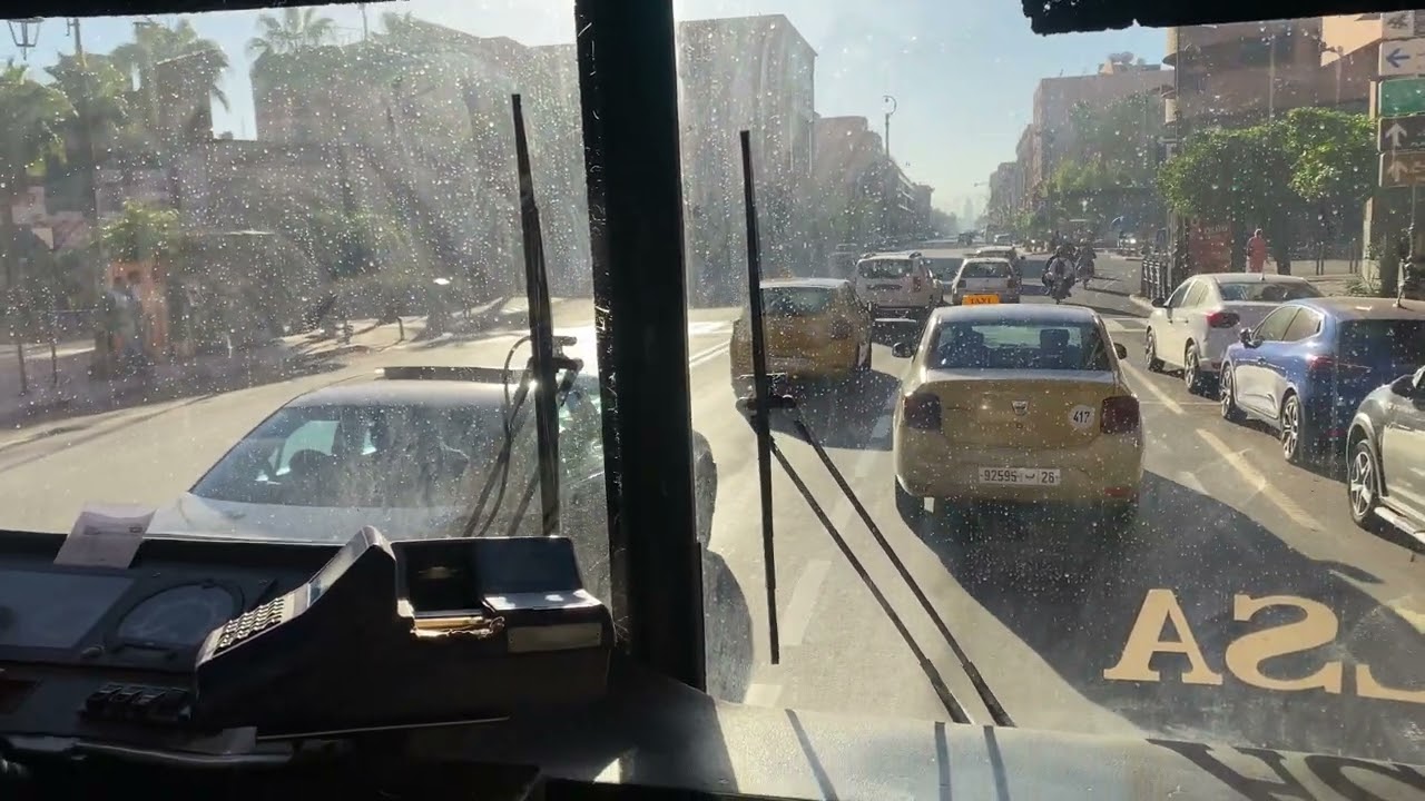 Marrakech Bus Ride at Sunrise - Exploring the City's Vibrant Streets in 4K