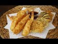 Tempura de crevettes de patate douce daubergine et de racine de lotus