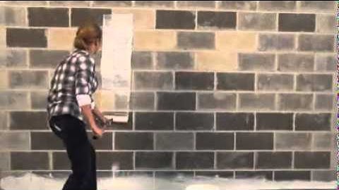 Dulux Texture Fine Cover: Paint Bricks, Cement and Masonry