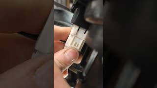 how to remove the  cd player in nissan qashqai