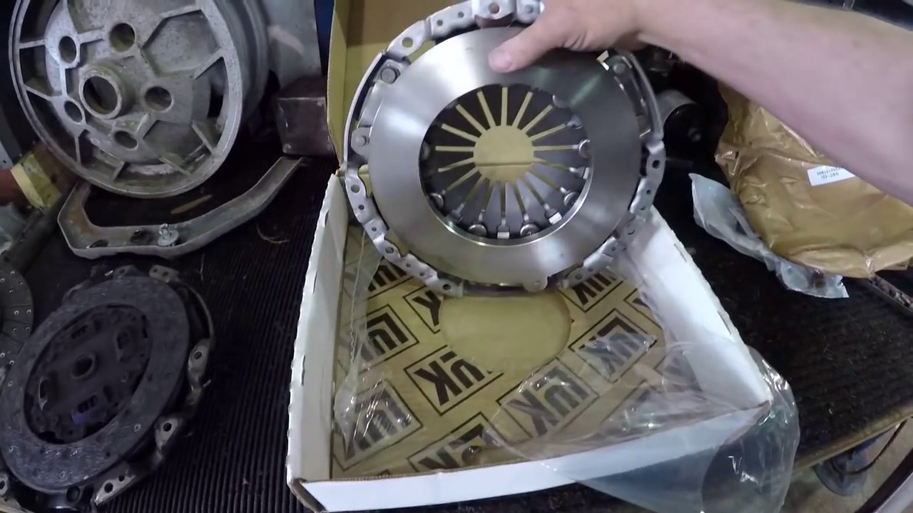 Nissan 350Z Clutch Replacment The TimeLapse Tech YouTube