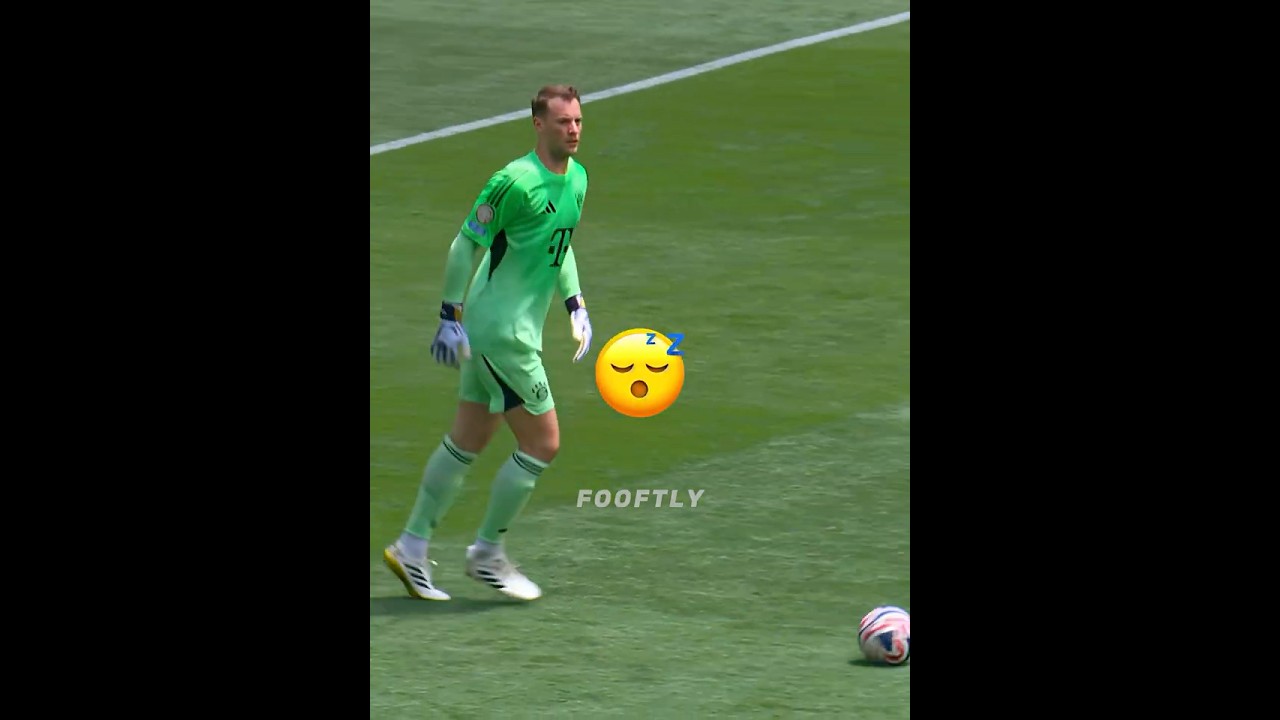 Neuer Got Bored in Goal 😂