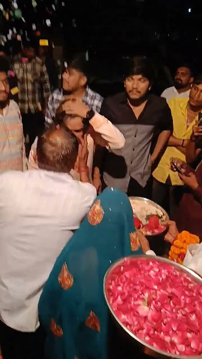 Mayank Rathod ( Bhuvaji ) Ni Entry 'Bindas Rona' @MayankRathod1@mayank_rathod_official