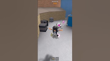 this was a small server btw #roblox #helpmemakethismakesense #mm2 #murdermystery2 #mm2roblox