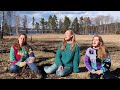 Sunshine On My Shoulders (John Denver) - The Hebbe Sisters (LIVE)