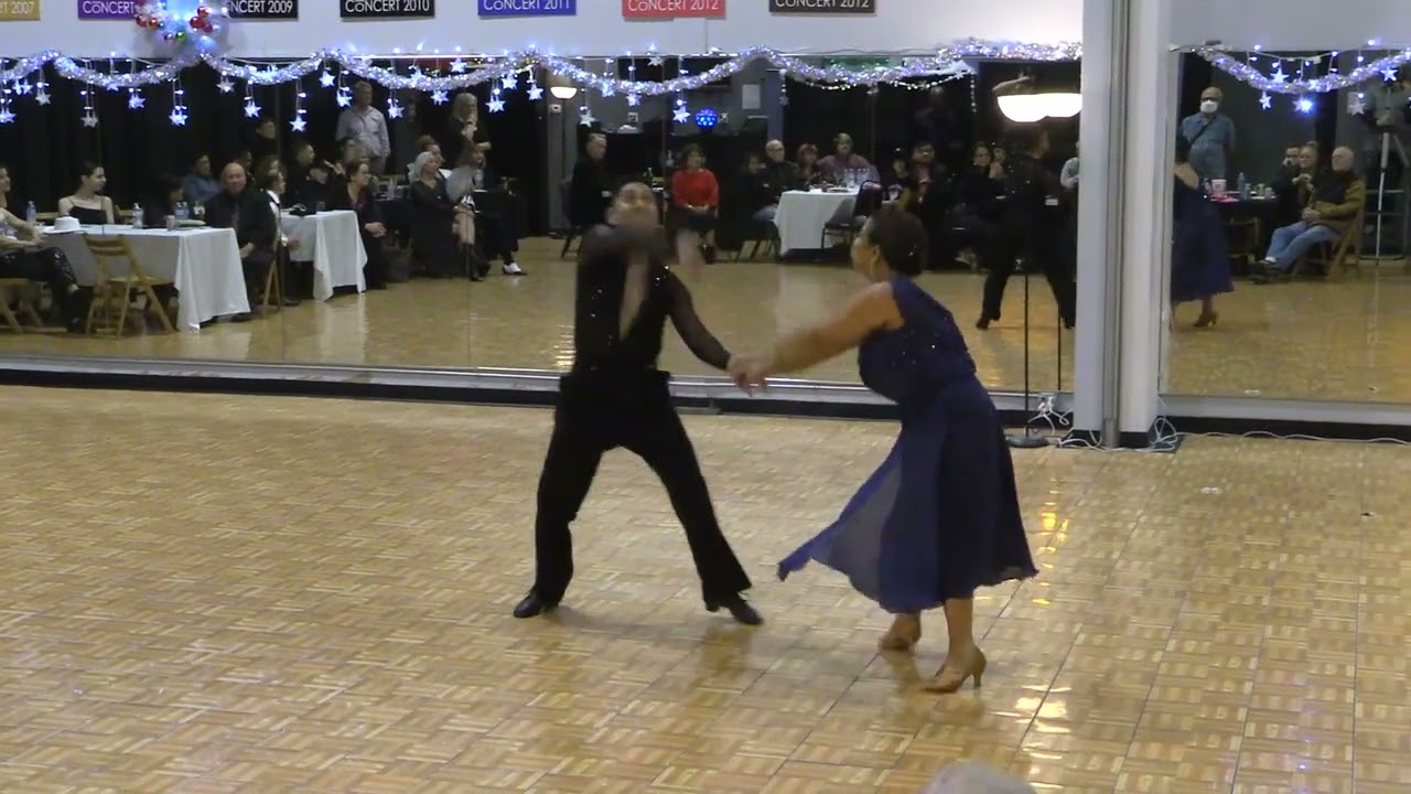 02322 Sonia Velasco & Alex Olivares   A Star Is Born Medley Bolero & Rumba 1920