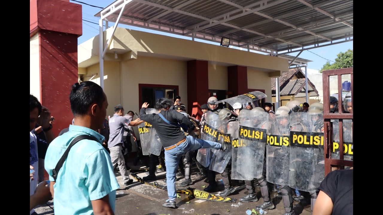 POLRES SUMBAWA - Simulasi Sispam Mako