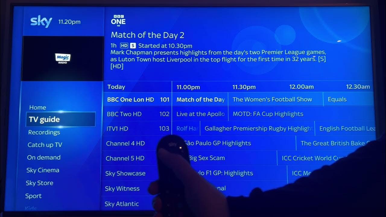 How To Turn Off Your TV Using Sky Q Remote - YouTube - How To Turn Tv On With Sky Q Remote