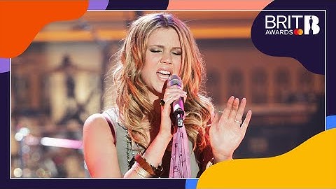 Joss Stone - Right to be Wrong (Live at The BRITs 2005)