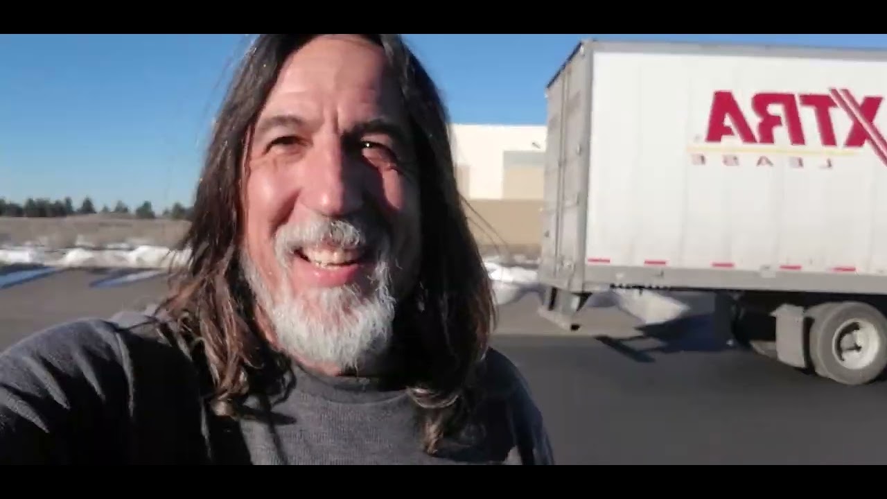 Frank the Tank learning how to do an offset backup! Train with Pain!😂