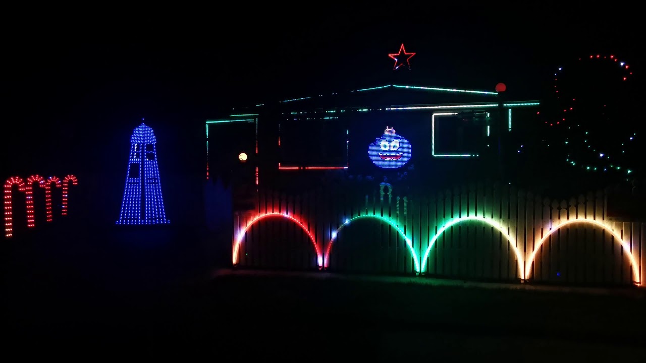 Townshend Lights in New Zealand 2020 LED Christmas Light Display Dr